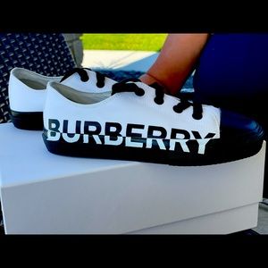 Burberry shoes